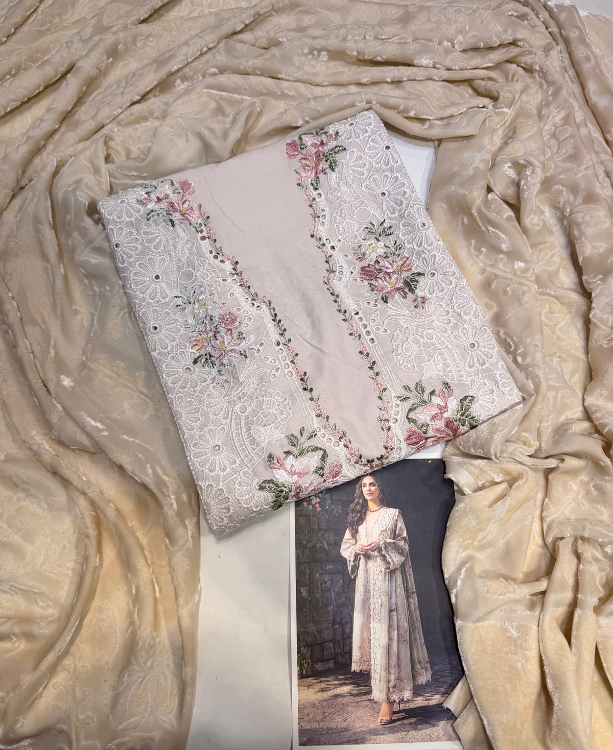 ELAF LUXURY DHANAK COLLECTION 3PC HIT CODE