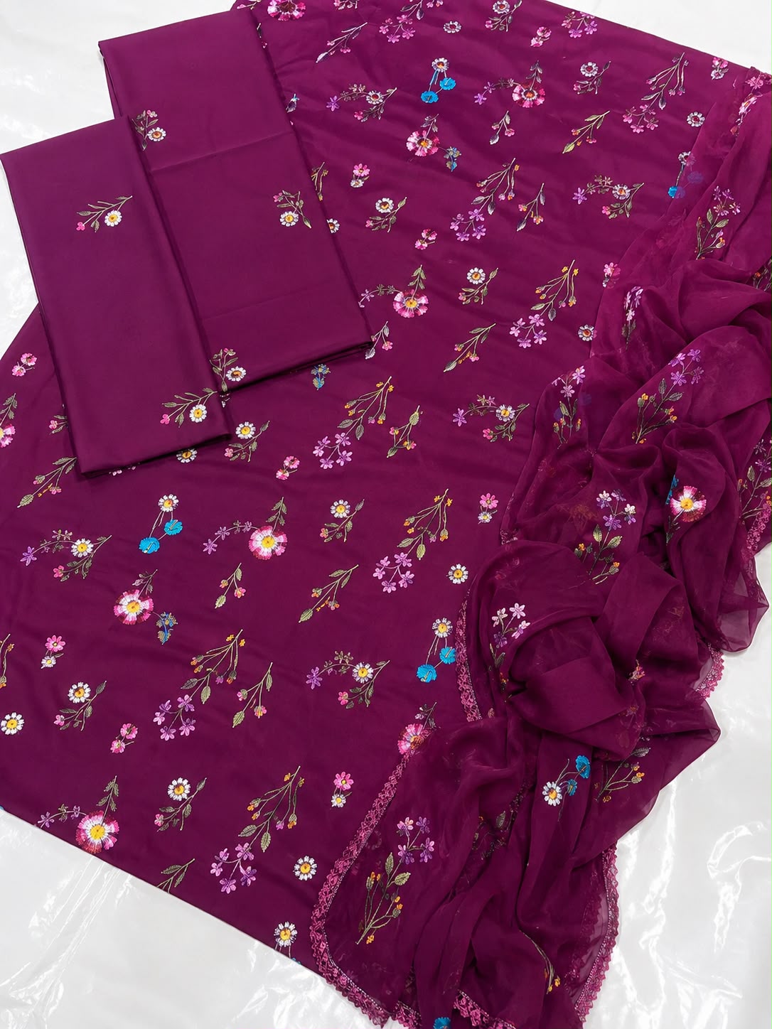 Bareeze All Over Embroided 3pc Hit Code
