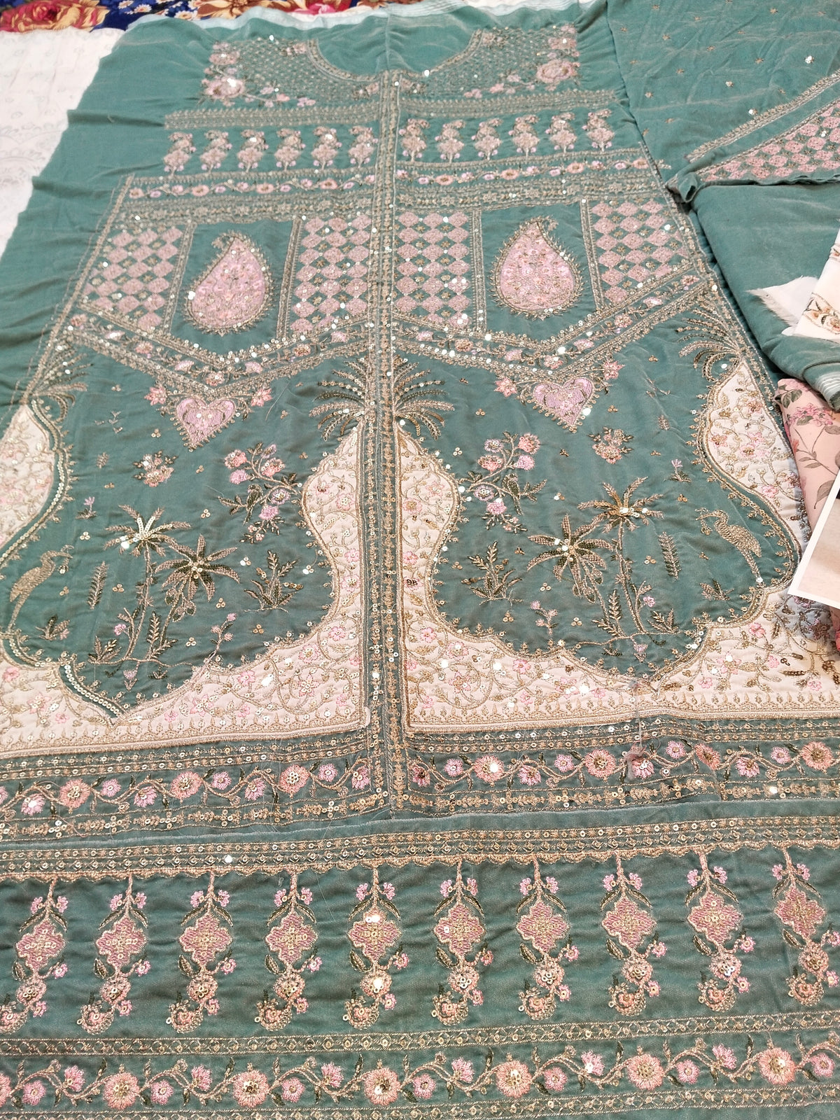 Ethnc Ice Green Embroided Micro Velvet 2Pc Hit Code E-719