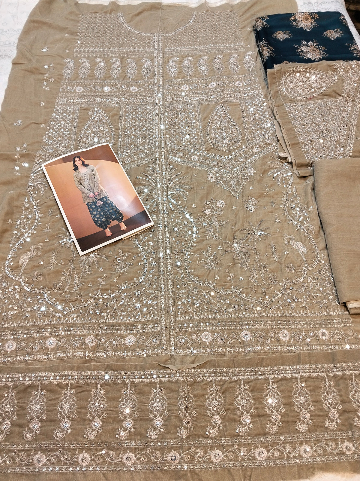 Ethnc Light Oatmeal Embroided Micro Velvet 2Pc Hit Code E-1109