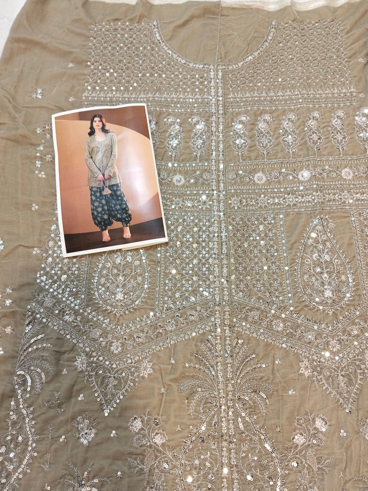 Ethnc Light Oatmeal Embroided Micro Velvet 2Pc Hit Code E-1109