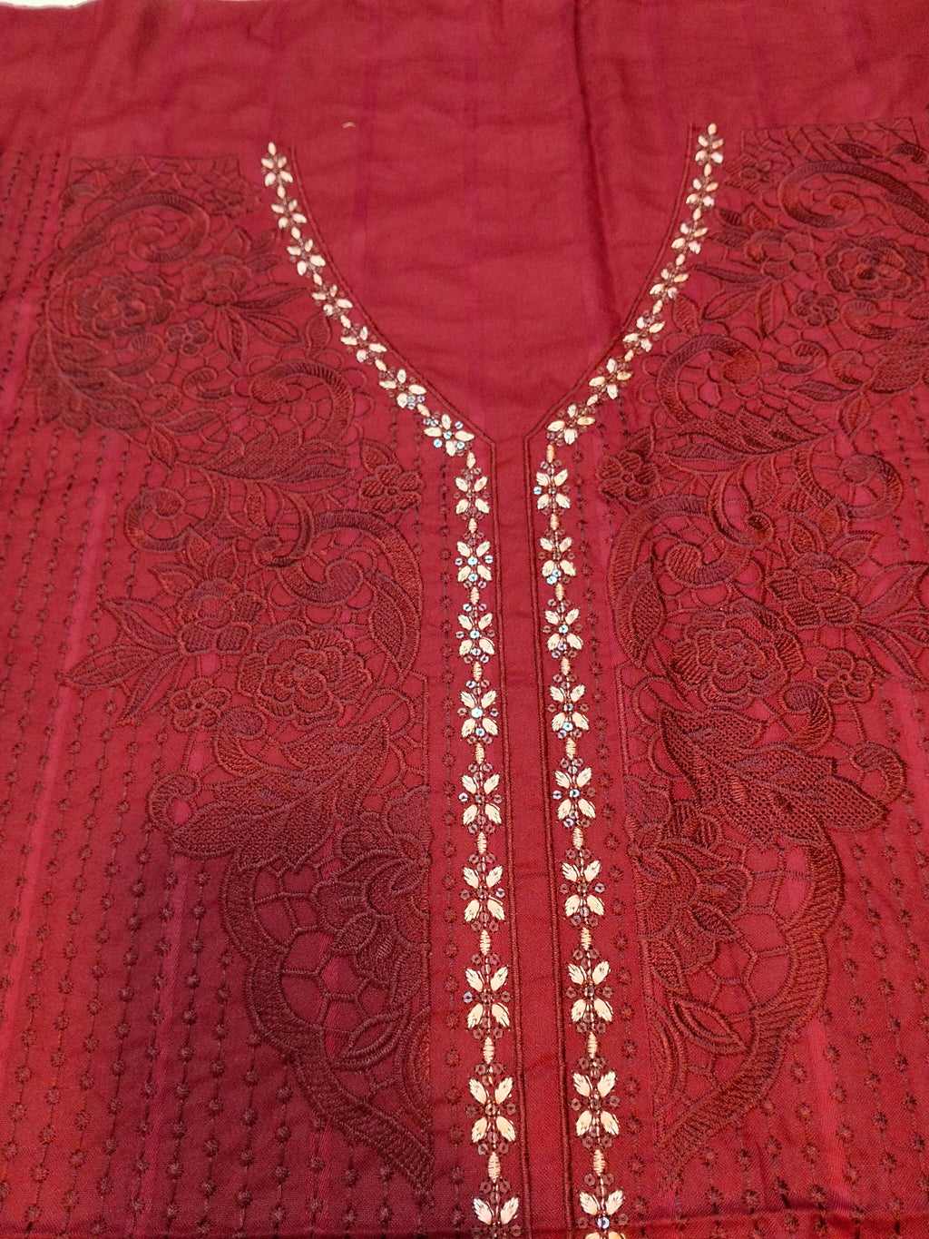 Maria.B Dhanak Embroided 3pc Hit Code D107