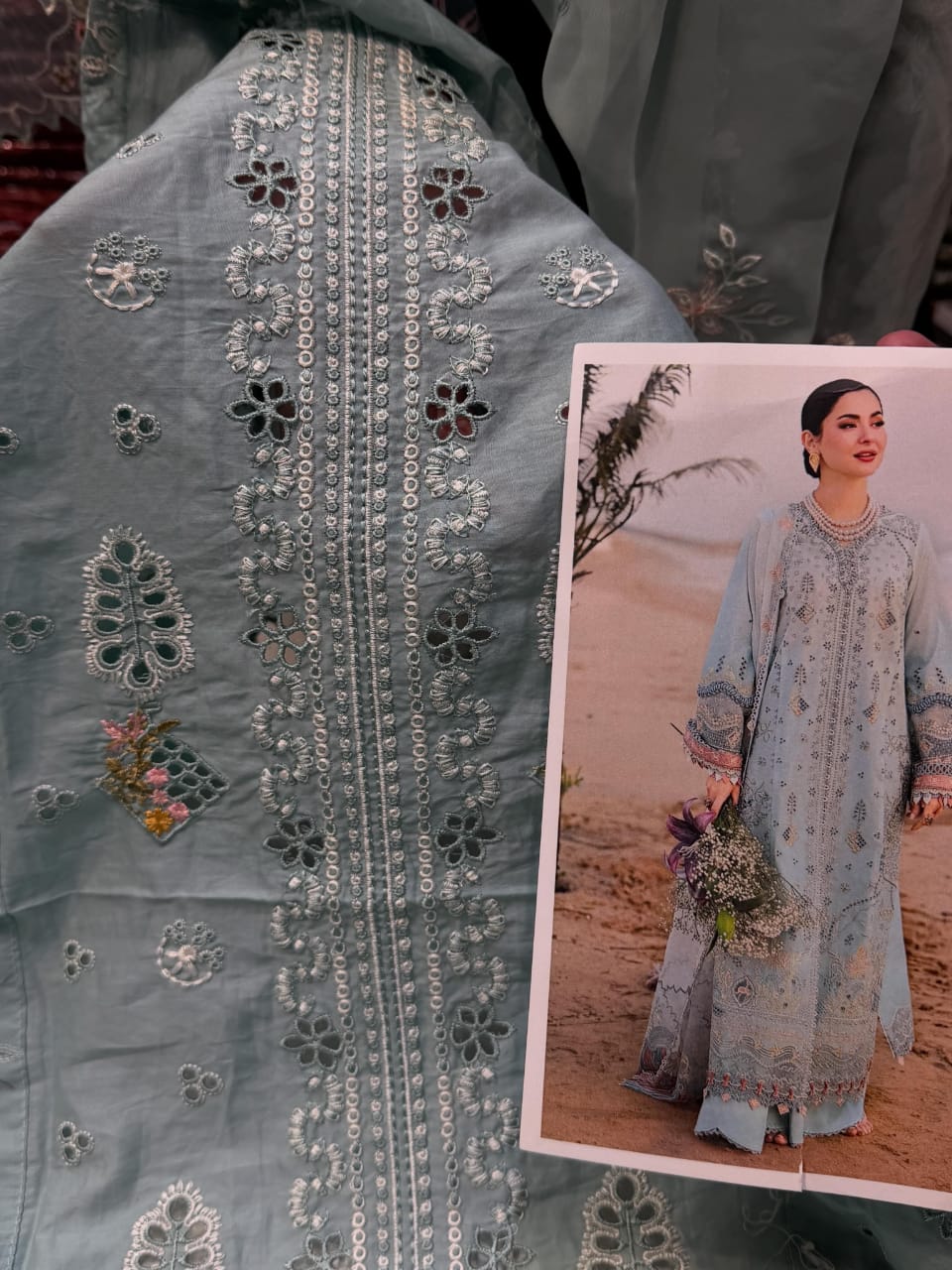 QALAMKAR LAWN AYRA