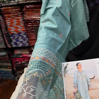 QALAMKAR LAWN AYRA
