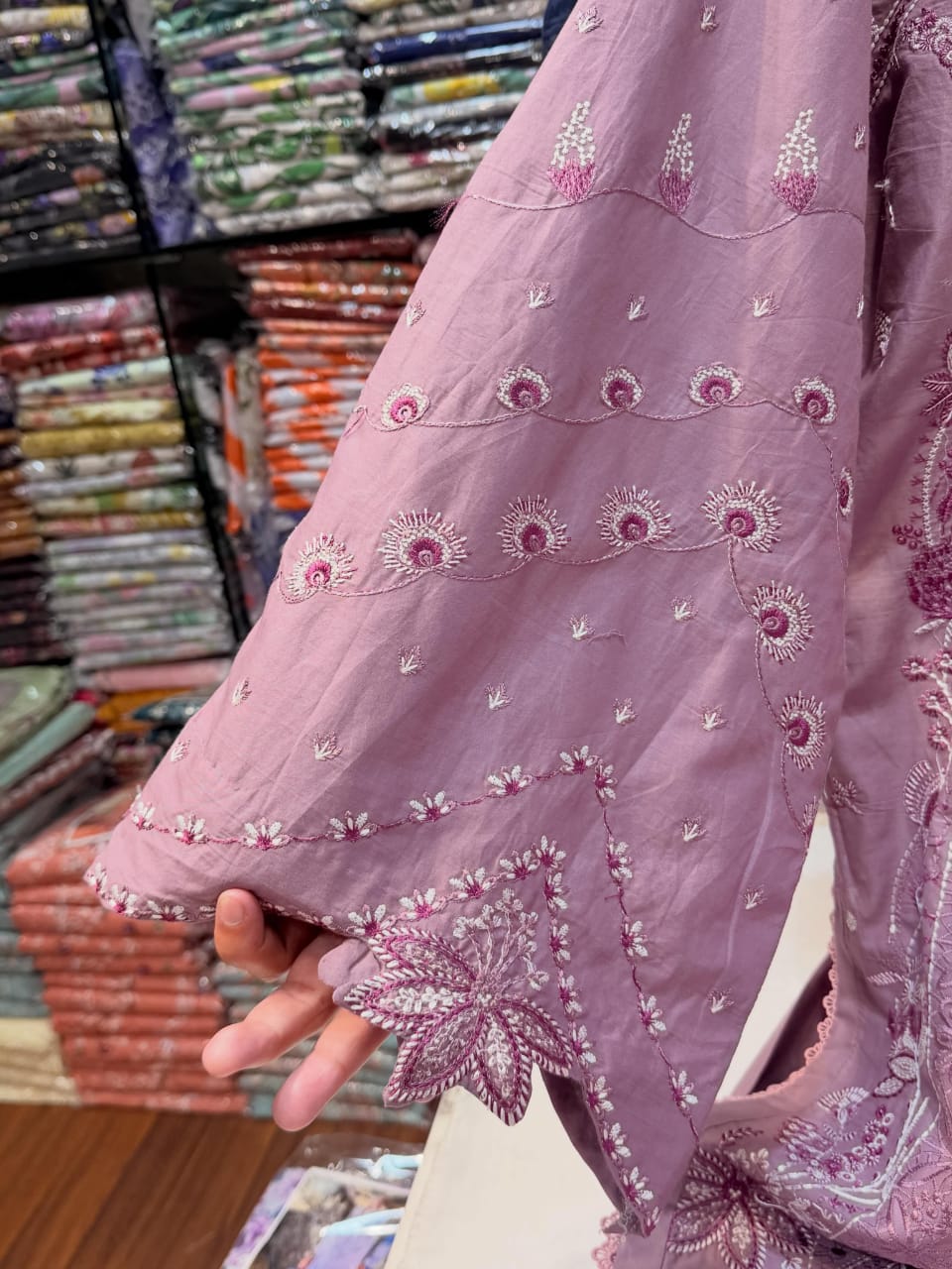 BIN ILYAS LAWN ANAYA 162-B RTW