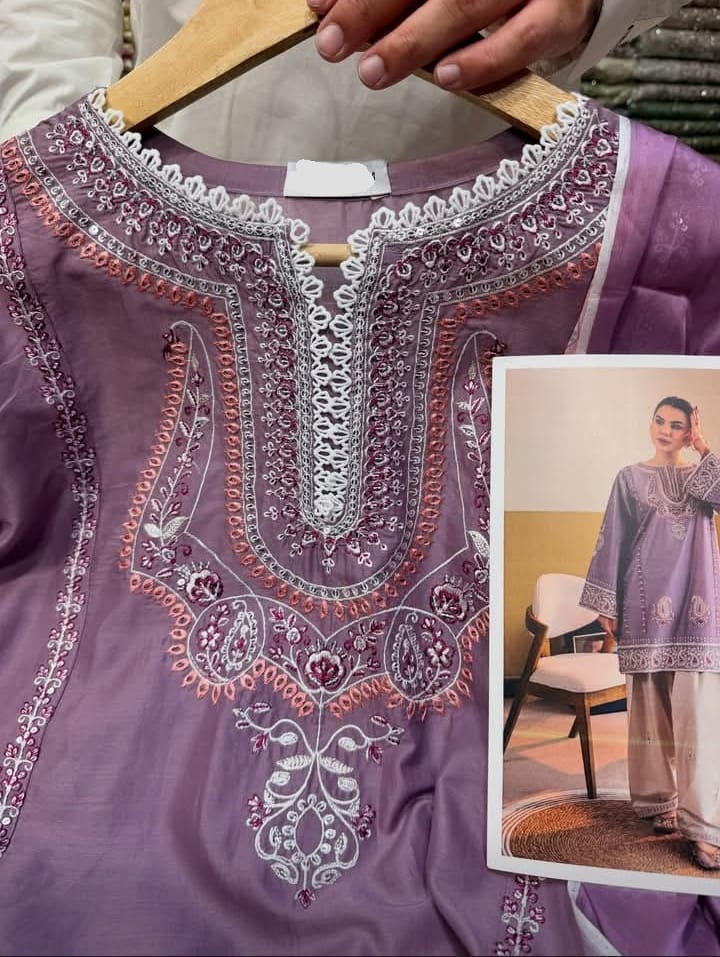ETHNC KURTA SET 3PC SEHARZAT