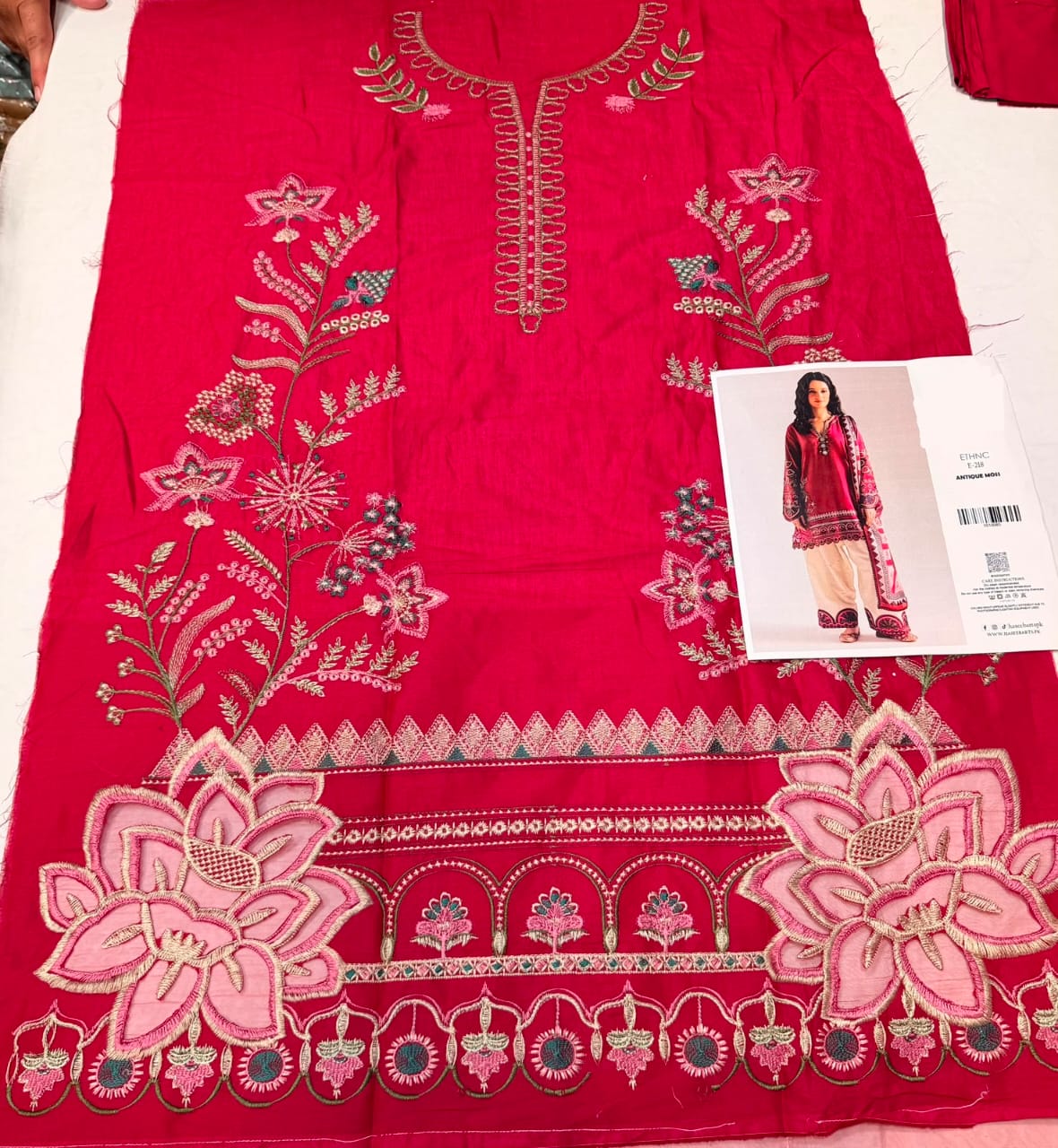 ETHNC KURTA SET ILAYDA