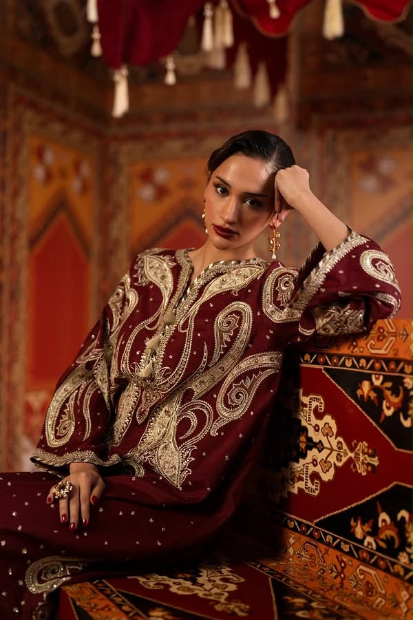 ETHNIC SILK PRINT COLLECTION 2PC HIT CODE