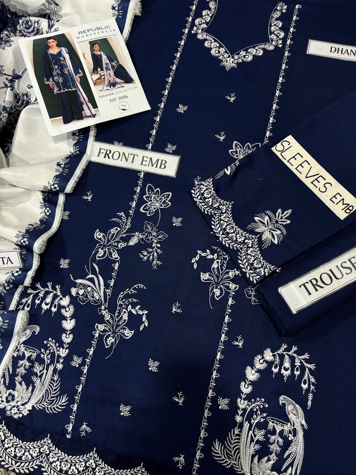 REPUBLIC WINTER COLLECTION 3PC HIT CODE