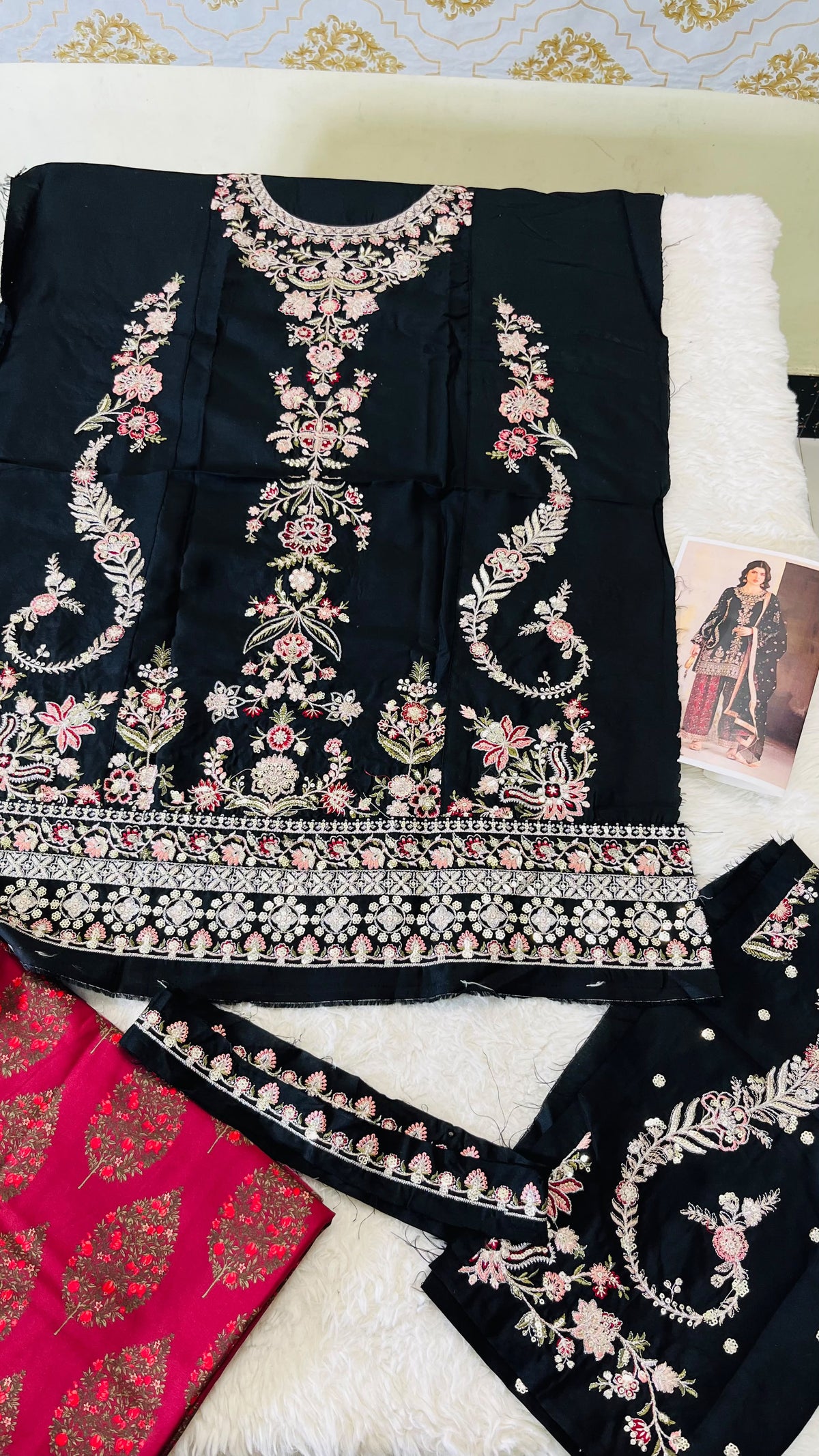 Ethnic viscose Embroided 3pc Hit code E-1062