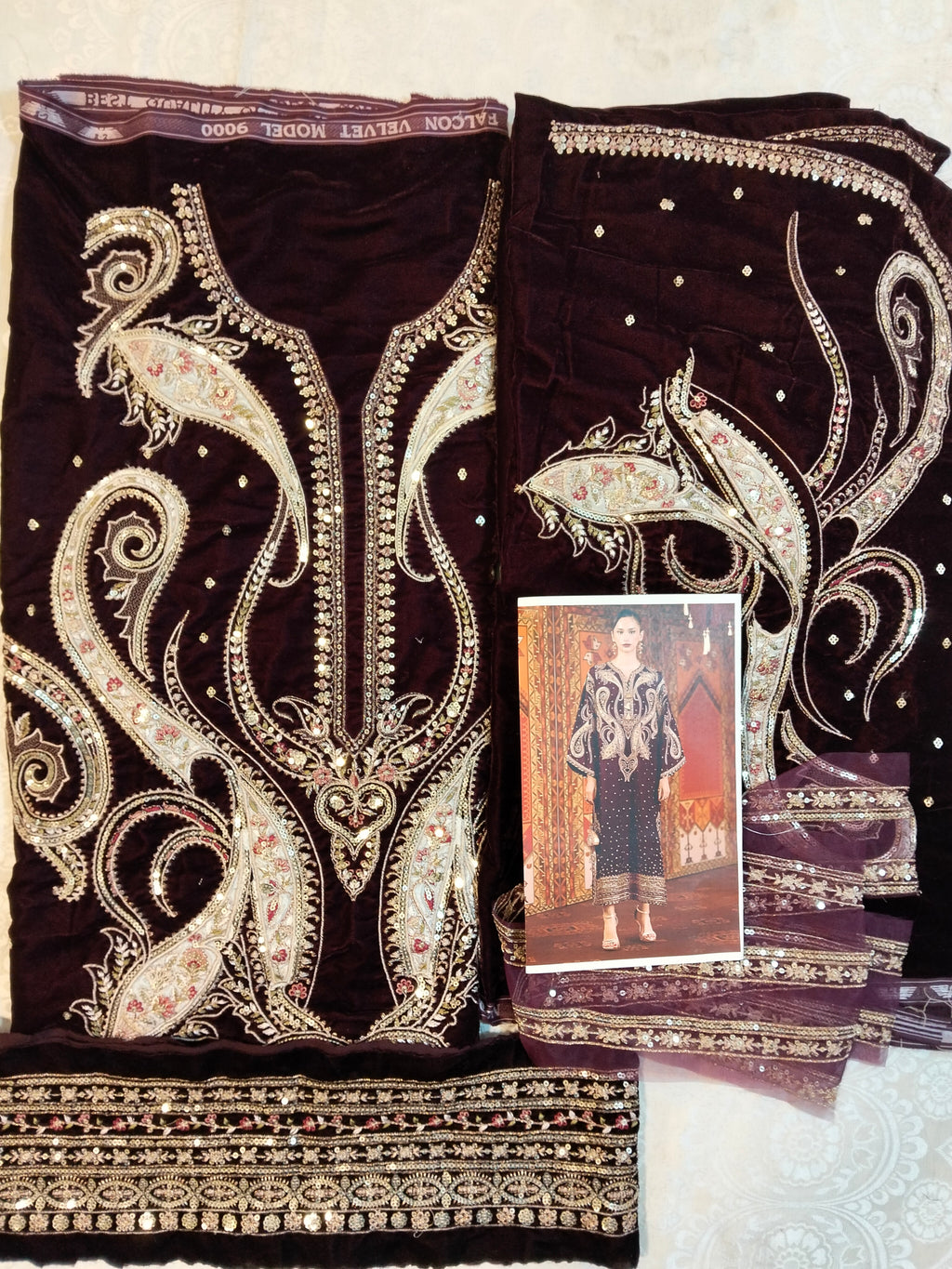 Ethnc Embroided Micro Velvet perpole 2pc hit code