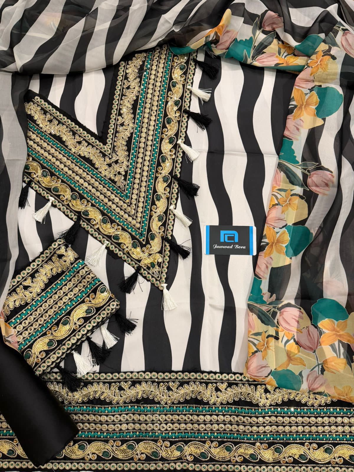 AMARA/SARA SILK 3PC HIT CODE UF89