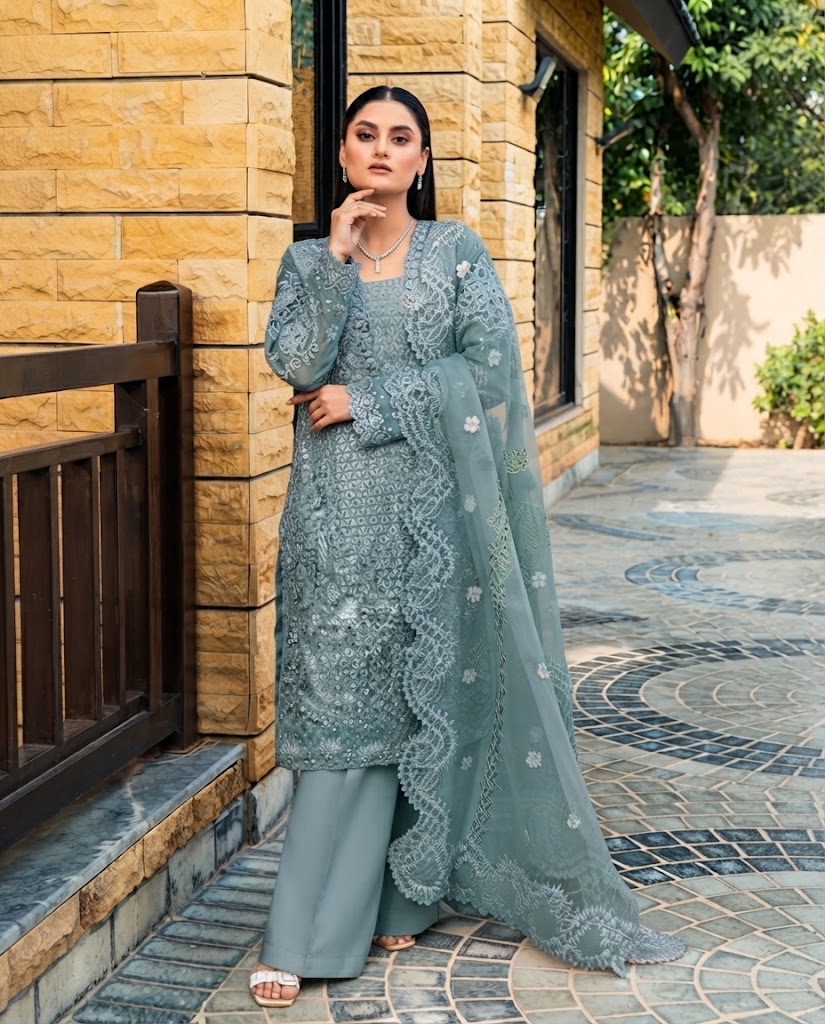 Laila Mishra Organza 3PC Fancy Dress – Wedding Wear Folder