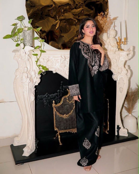 SAJAL ALI SILK PRINT COLLECTION 2PC HIT CODE