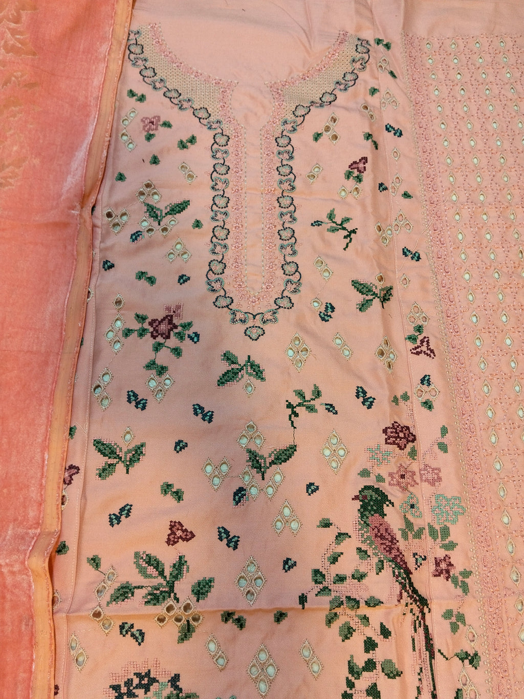 Republic Embroided Dhanak Vs Plachi Shwal 3Pc Hit Code D05