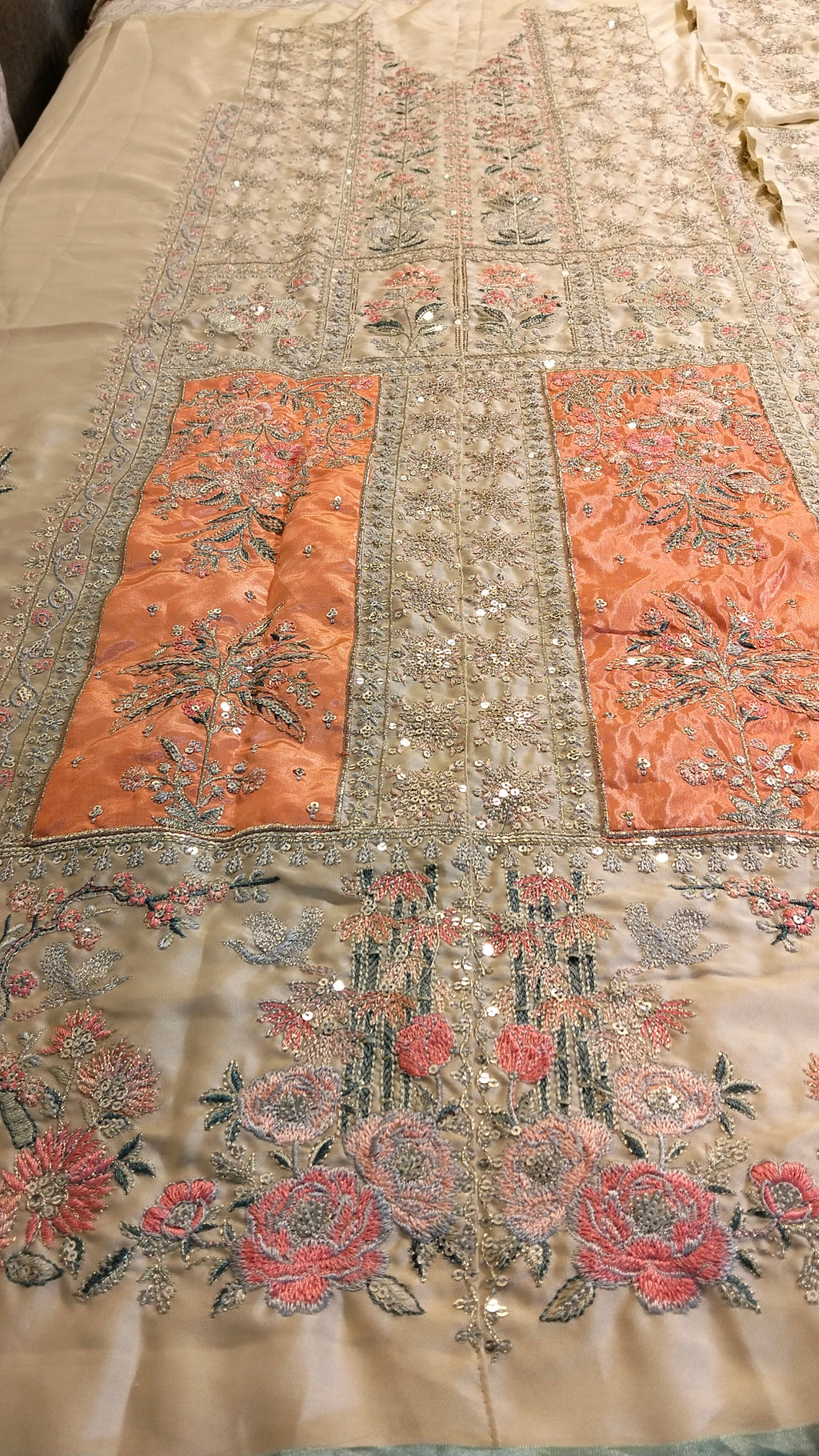 Ethnic Silk Embroided 2Pc Hit Code