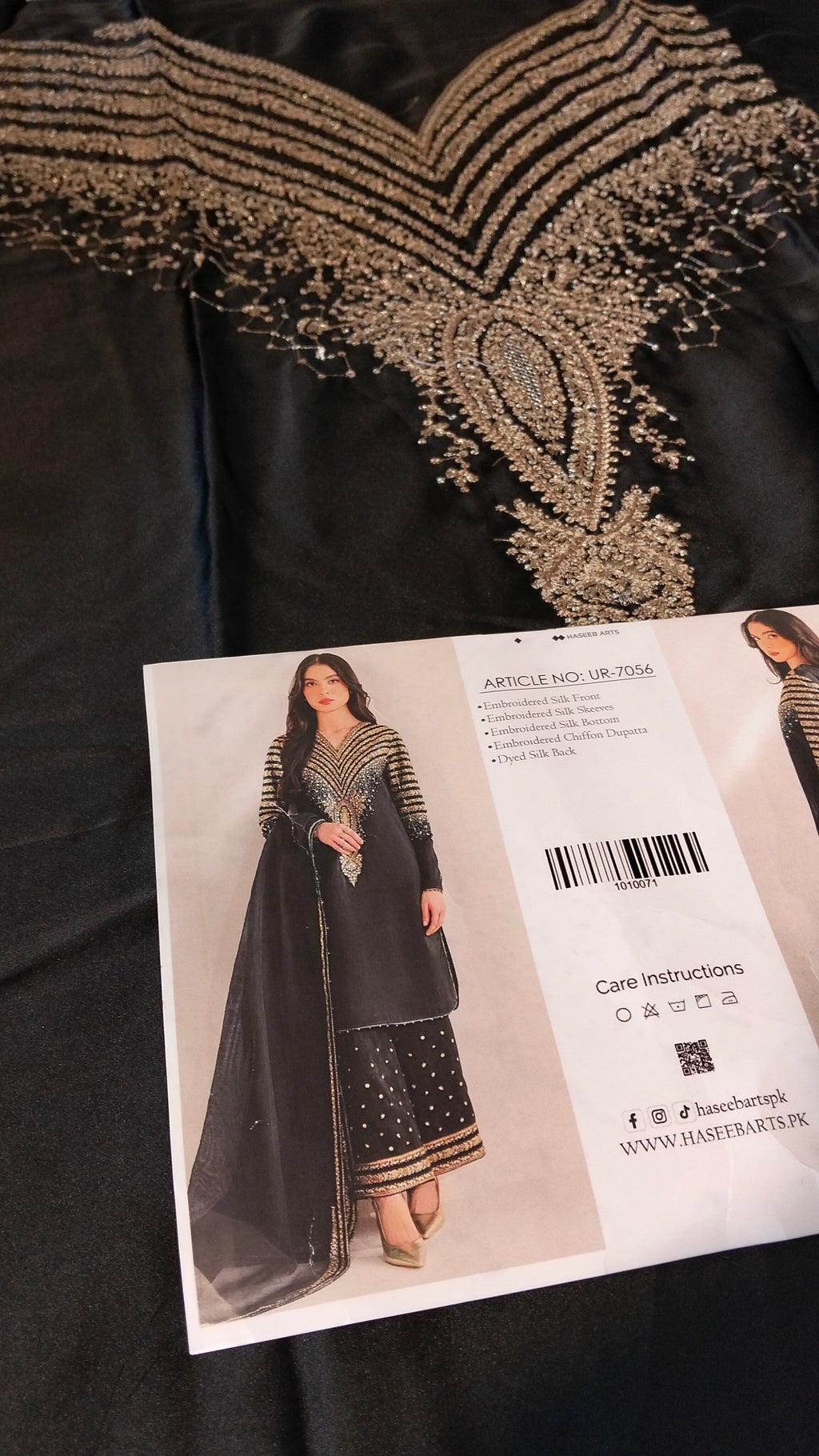 Jazmin Silk Embroided 3pc Hit Code