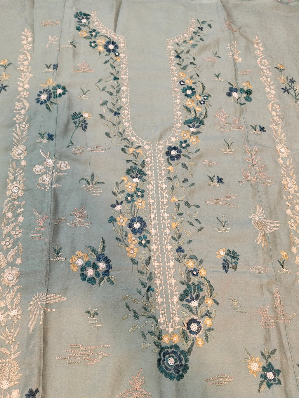 Republic Embroided Karandi 3pc Hit Code D-03 Lilas