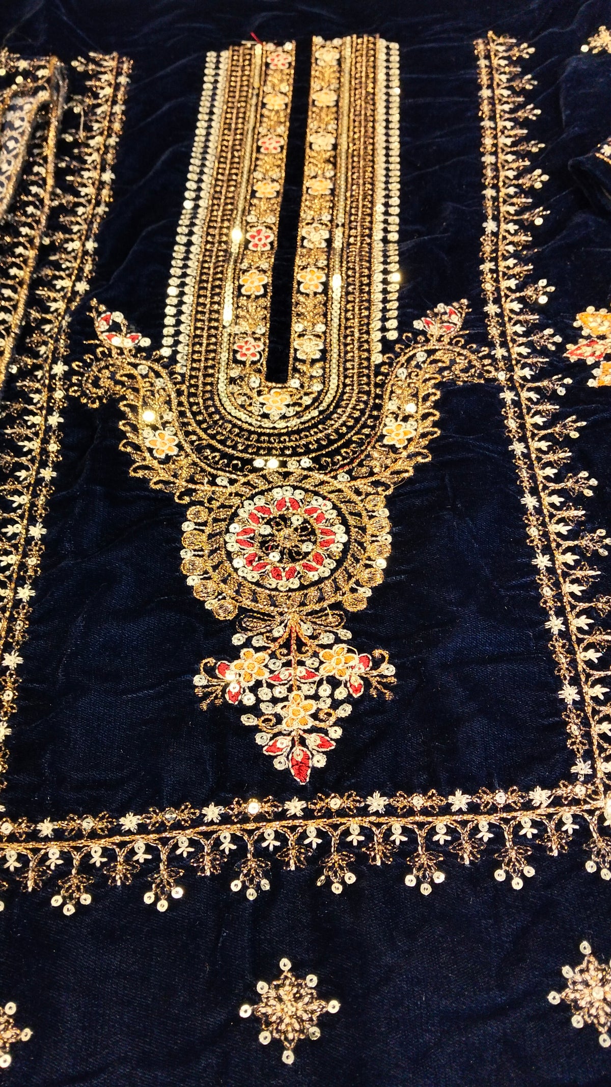 Marib Micro Velvet Embroided 3Pc Hit Code 01 Nevy Blue