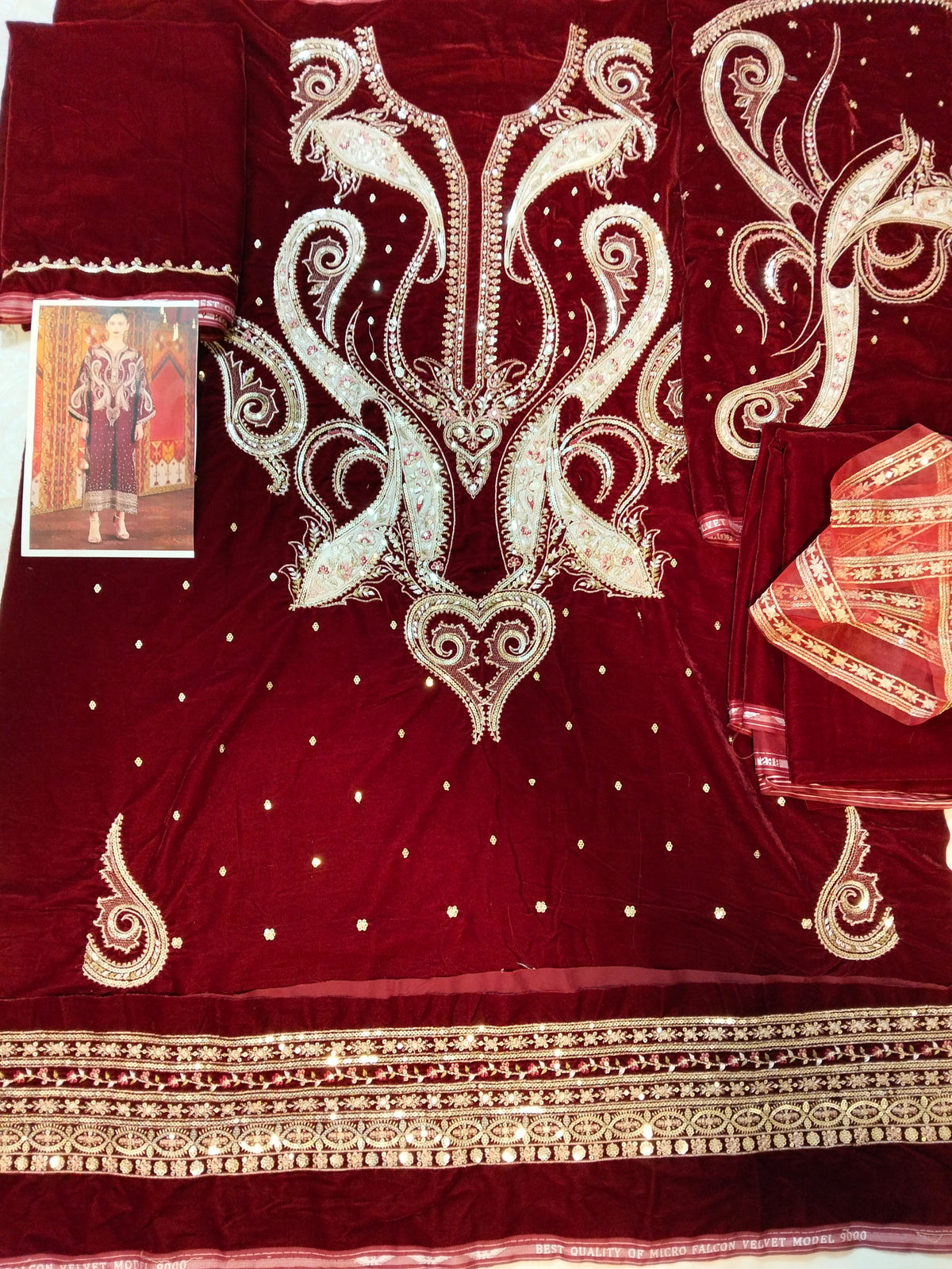 Ethnic Embroided Micro Velvet mehron 2pc Hit Code