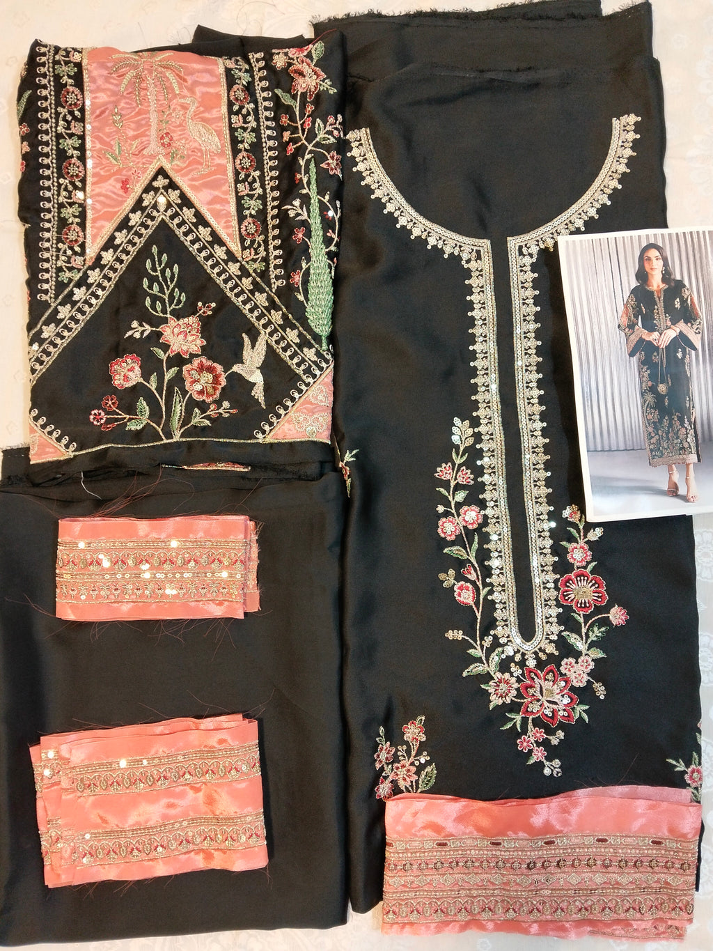 Ethnc silk kaftan style Embroided 2-Piece Hit Code E-1135