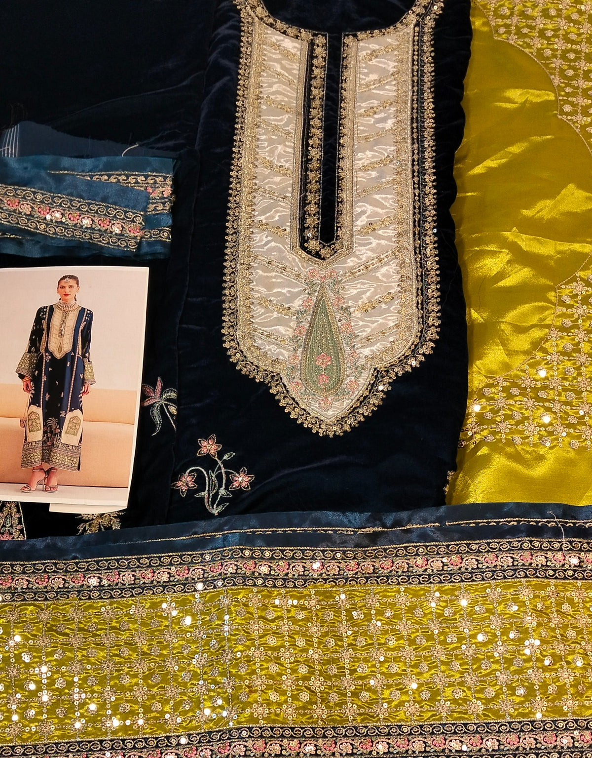 Ethnic Micro Velvet Embroided 2Pc Hit Code