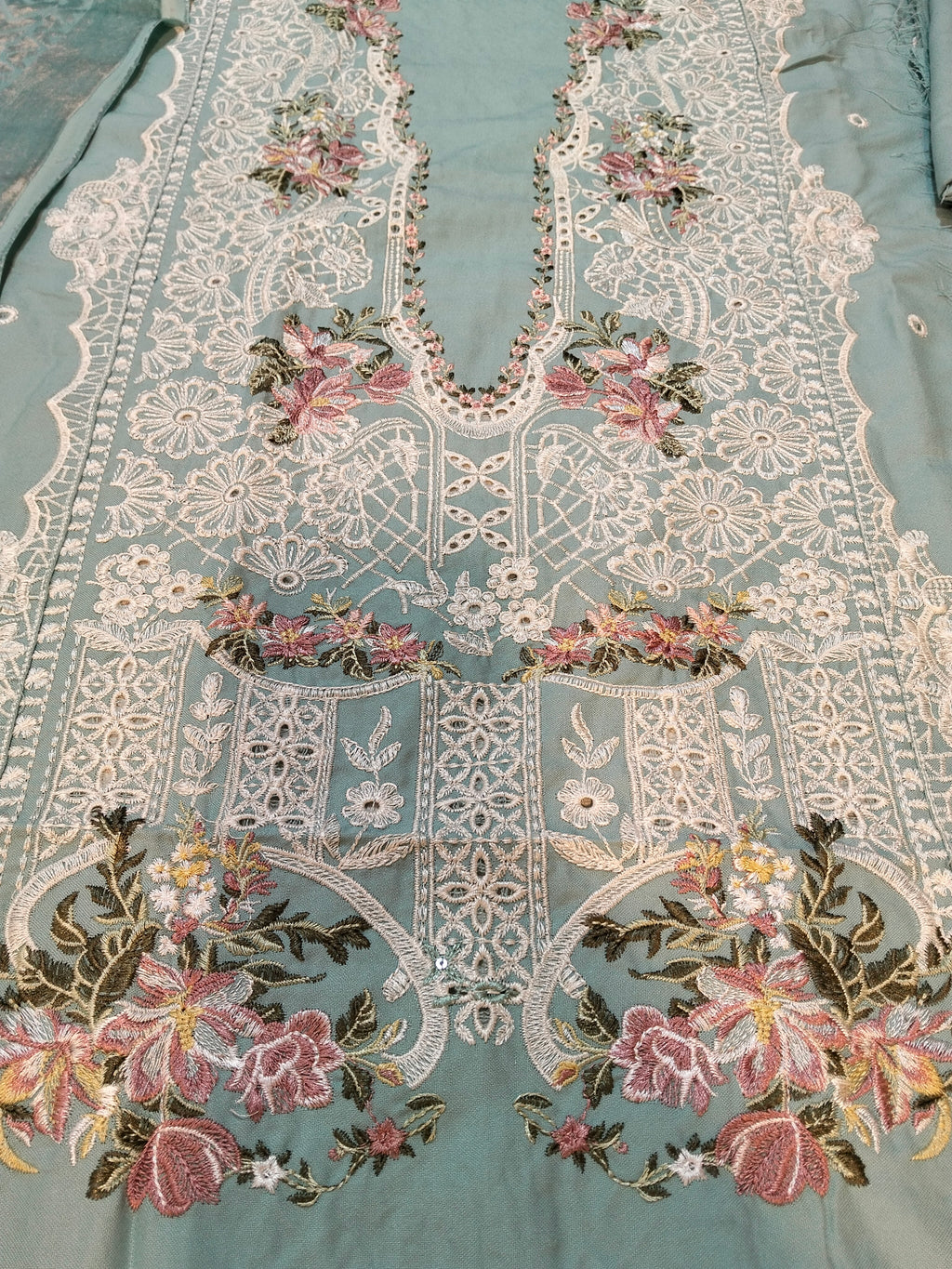 Elaf Embroided Dhanak Vs Plachi Shwal 3Pc Hit Code ELY 02-B