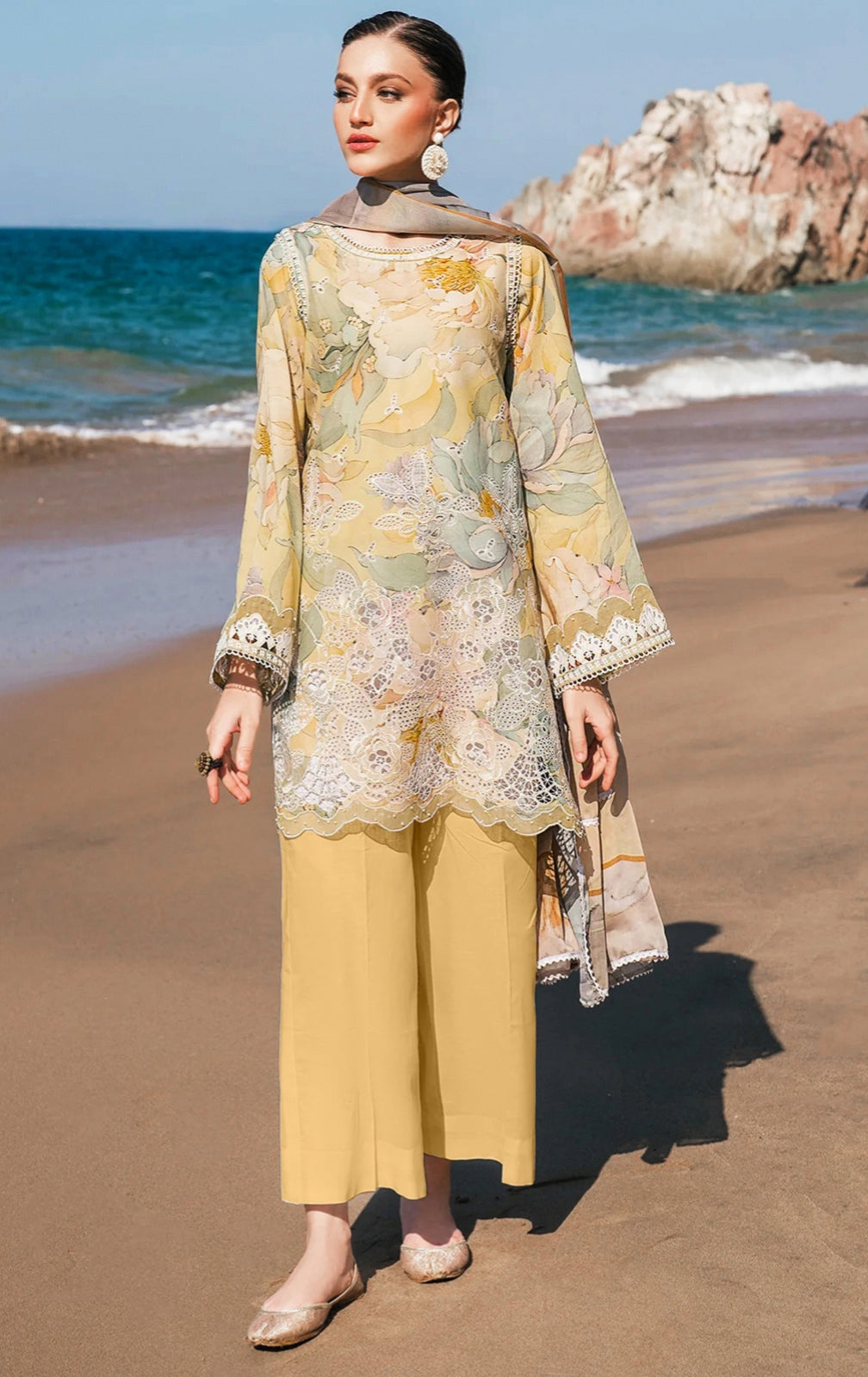 Barooque silk Embroided Hit code 3pc dress uf4121