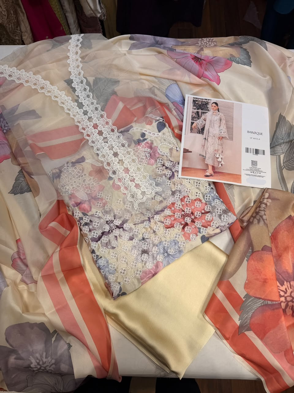 Baroque Silk Print Collection – 3-Piece
