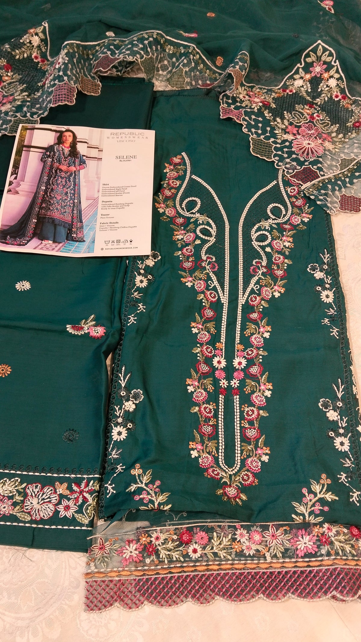 Republic Embroided Viscose 3pc Hit Code