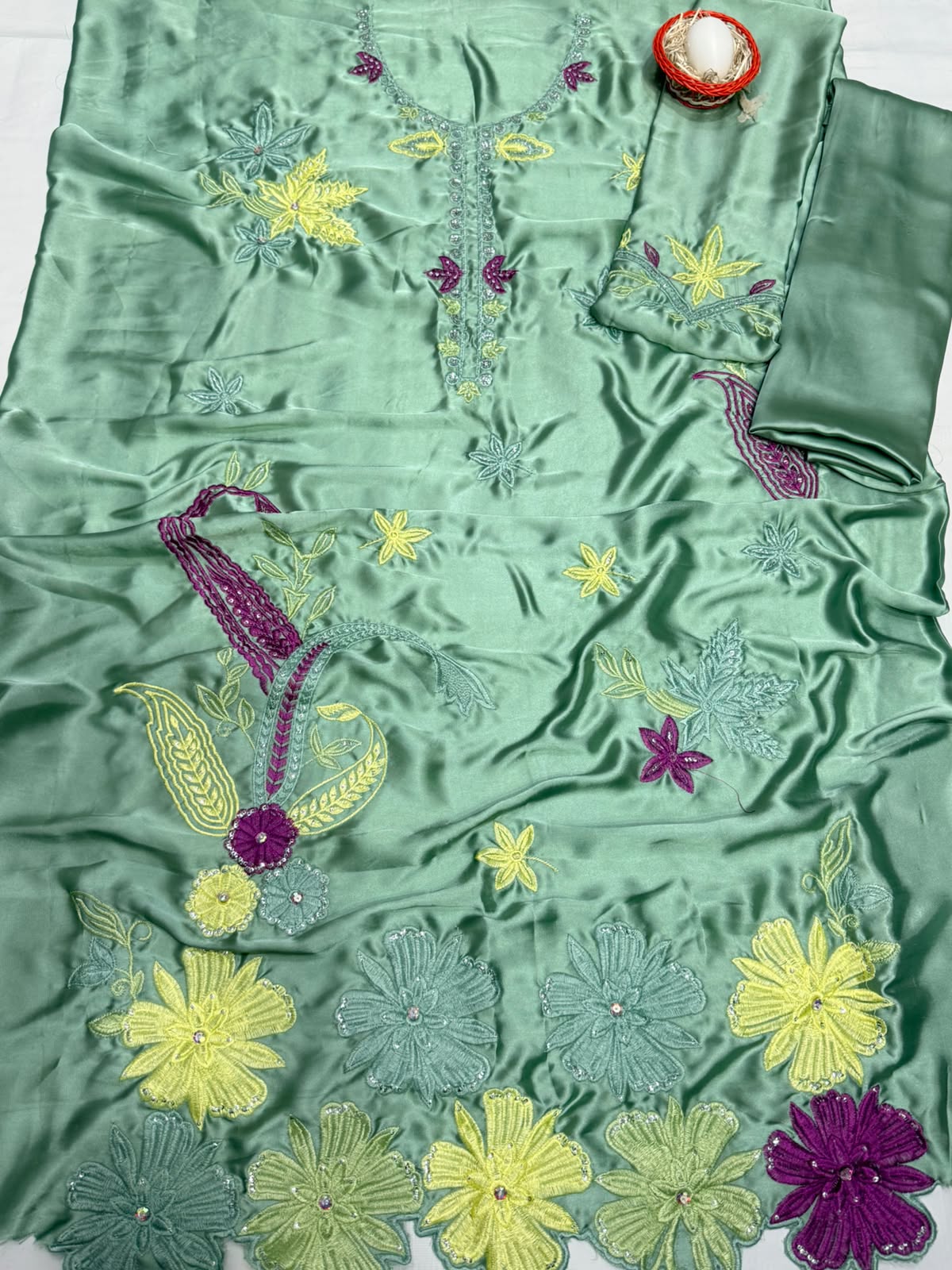 ETHNIC LUXURY SILK PRINT 2PC HIT CODE 7019