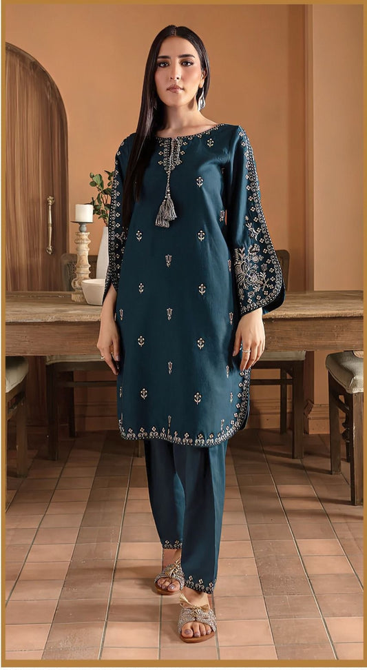 BATIK WINTER COLLECTION 2PC HIT CODE