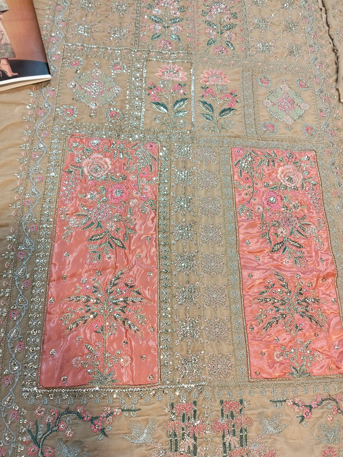 Ethnc Embroided Micro Velvet 2pc Hit Code E1210