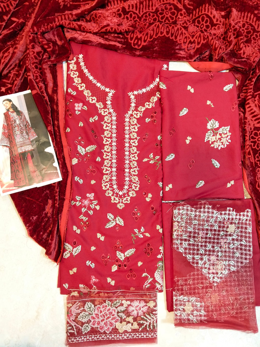 Republic Embroided Dhanak Vs Plachi Shwal 3Pc Hit Code D-05 B Nyra