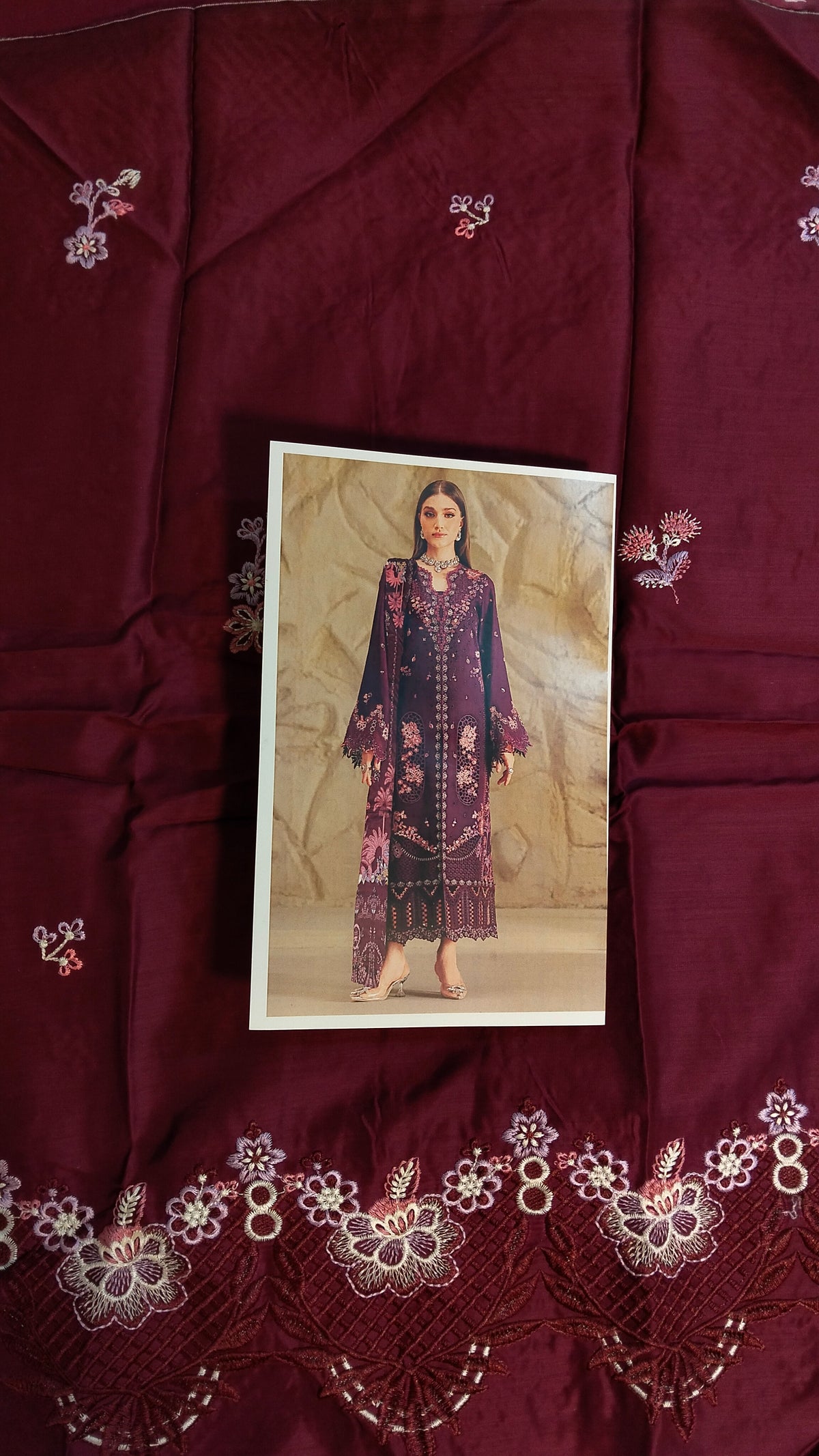 Bin ilyas Rose Embroided Viscose 3pc Hit Code