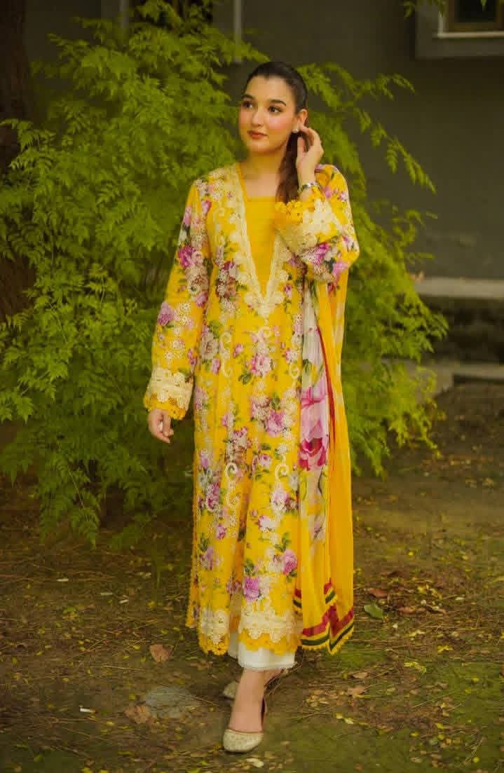 Maria.B Silk Print 3pc Hit Code